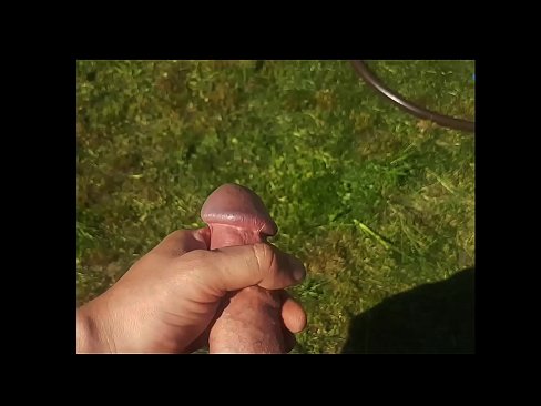 ❤️ Hot Hottie kritt hir rosa Muschi gefuckt a spréngt mat engem Sprëtz an engem Summergaart ❌ Pornovideo op lb.bsglass.ru ❌