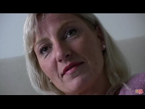 ❤️ D'Mamm, déi mir all gefuckt hunn ... Dame, behuelen Iech! ❌ Pornovideo op lb.bsglass.ru ❌